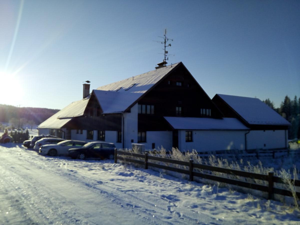 Orlik Rejviz Hotel Exterior foto